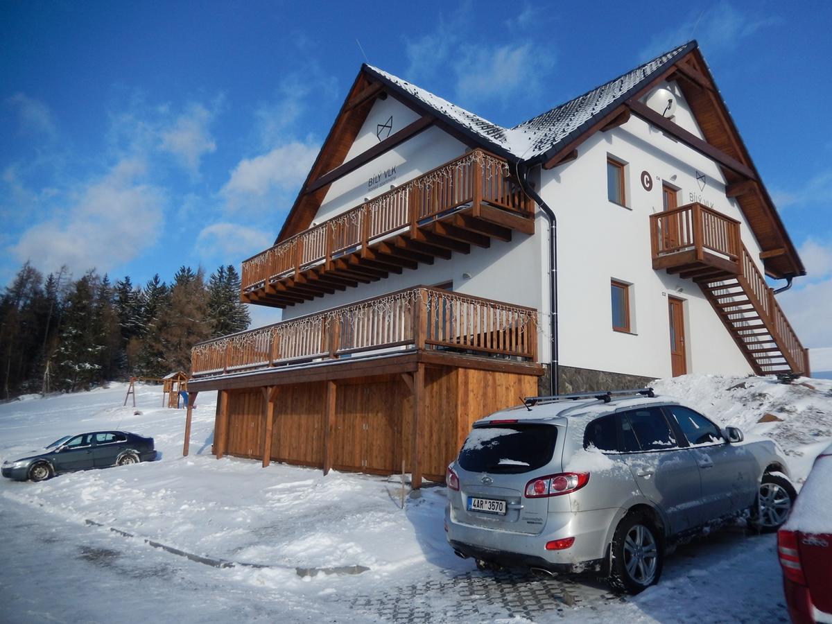 Horske Apartmany Bily Vlk Vaclavov u Bruntalu Bagian luar foto