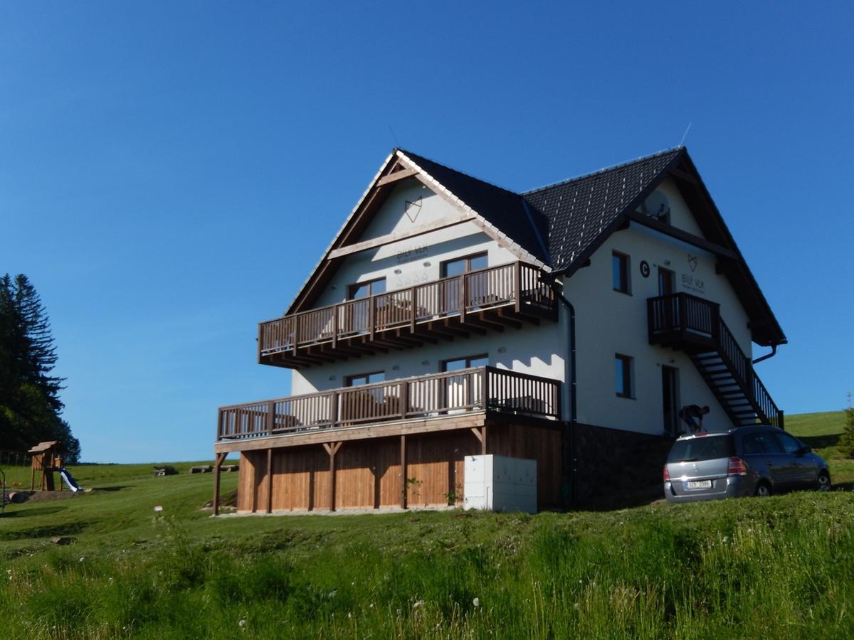 Horske Apartmany Bily Vlk Vaclavov u Bruntalu Bagian luar foto